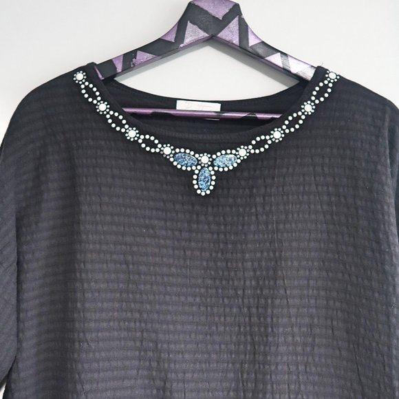 Pretty by Ezzewear Black Top With Beads Design SM - Picture 2 of 5